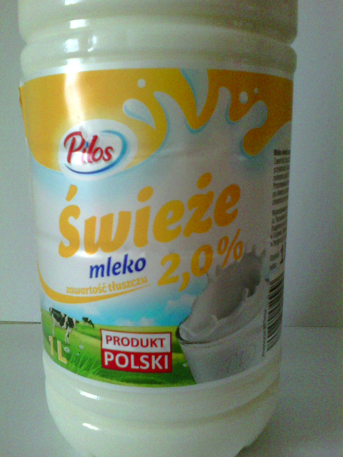 Mleko wiee PILOS 2.0%